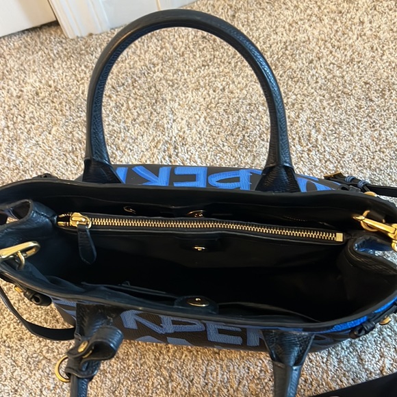 Burberry Medium Banner Graffiti Bag - Picture 3 of 15